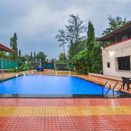 Twinkle Villa 4Bhk 카르자트 외부 사진